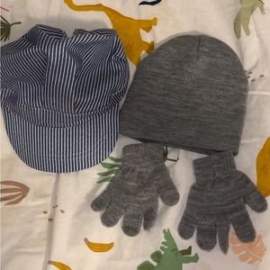 Winter hat |Gloves| SnapBack hat|